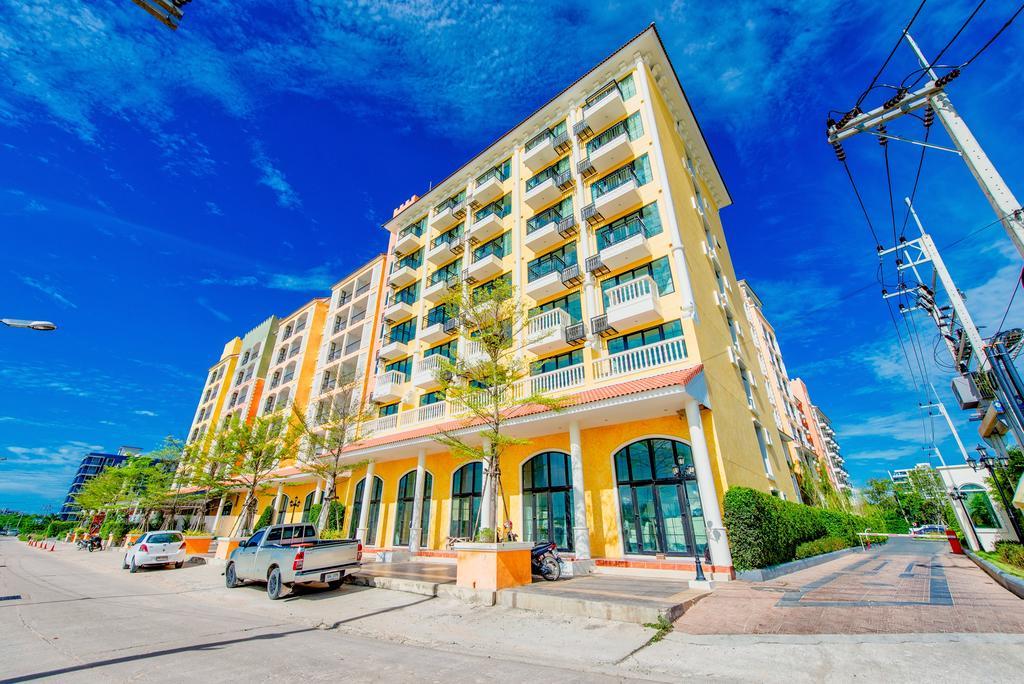 Venetian Resort Pattaya Jomtien Beach Exterior photo